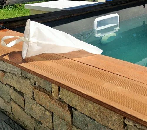 piscine-market20260615190134547758