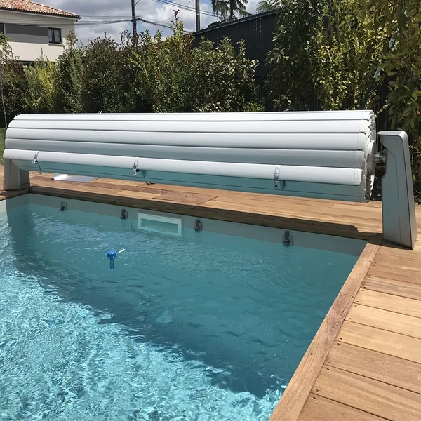 piscineale20260612113656112218