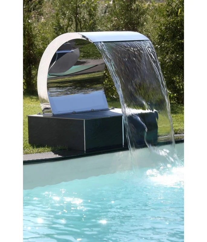 piscineo2026061210241998113