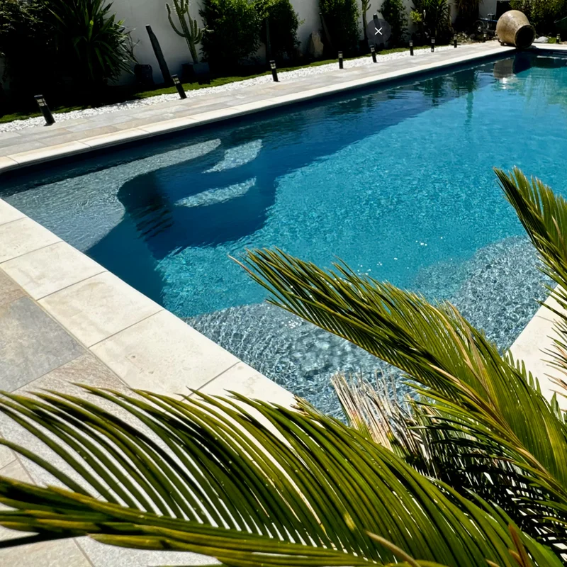 piscines-online20260615164322534792