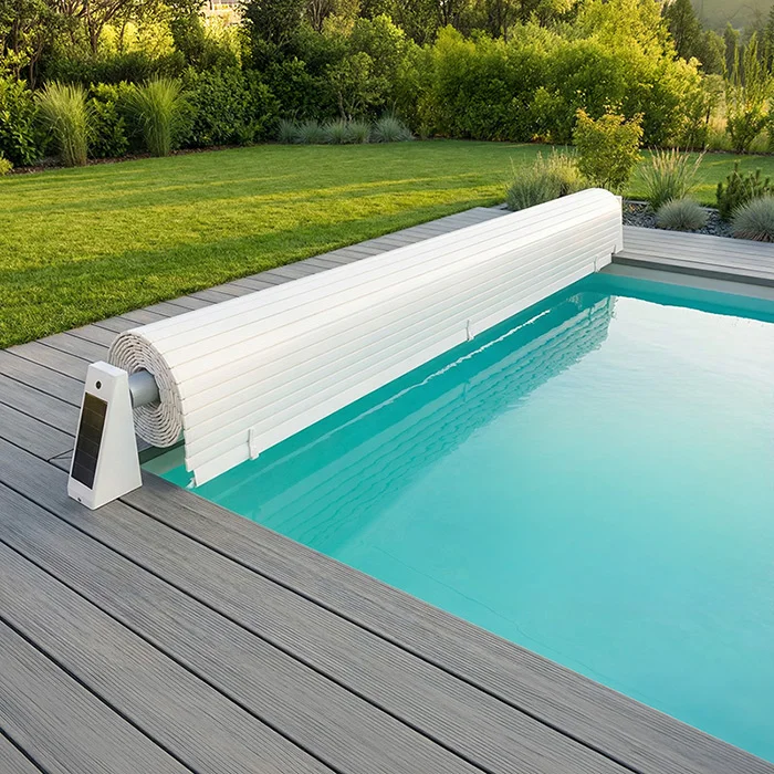 piscines-online20260615165053536677
