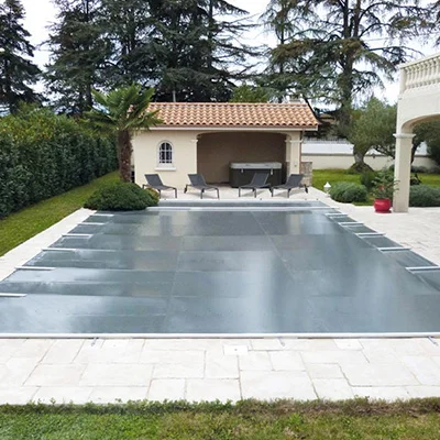 piscines-online20260616115659597848