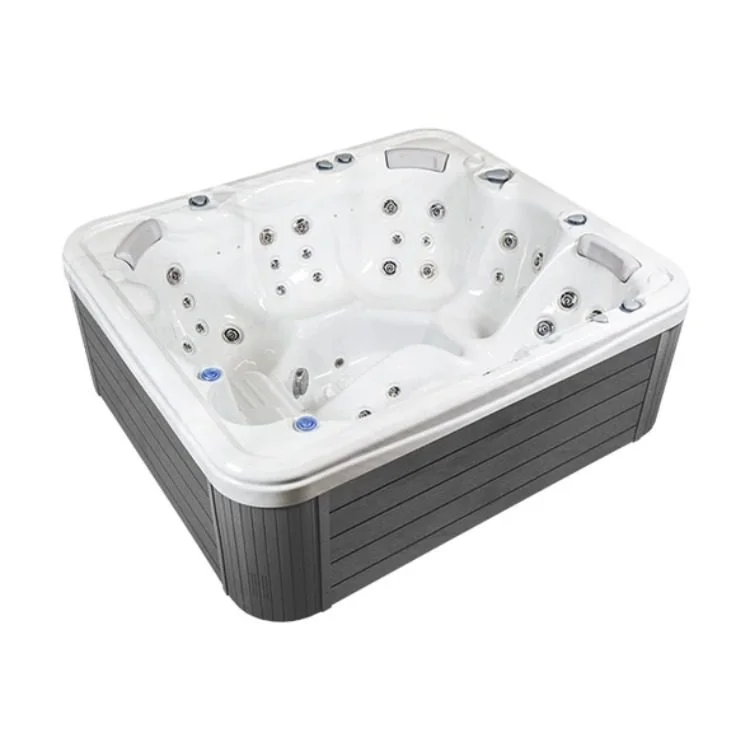 poolsandmore2026061210242398119